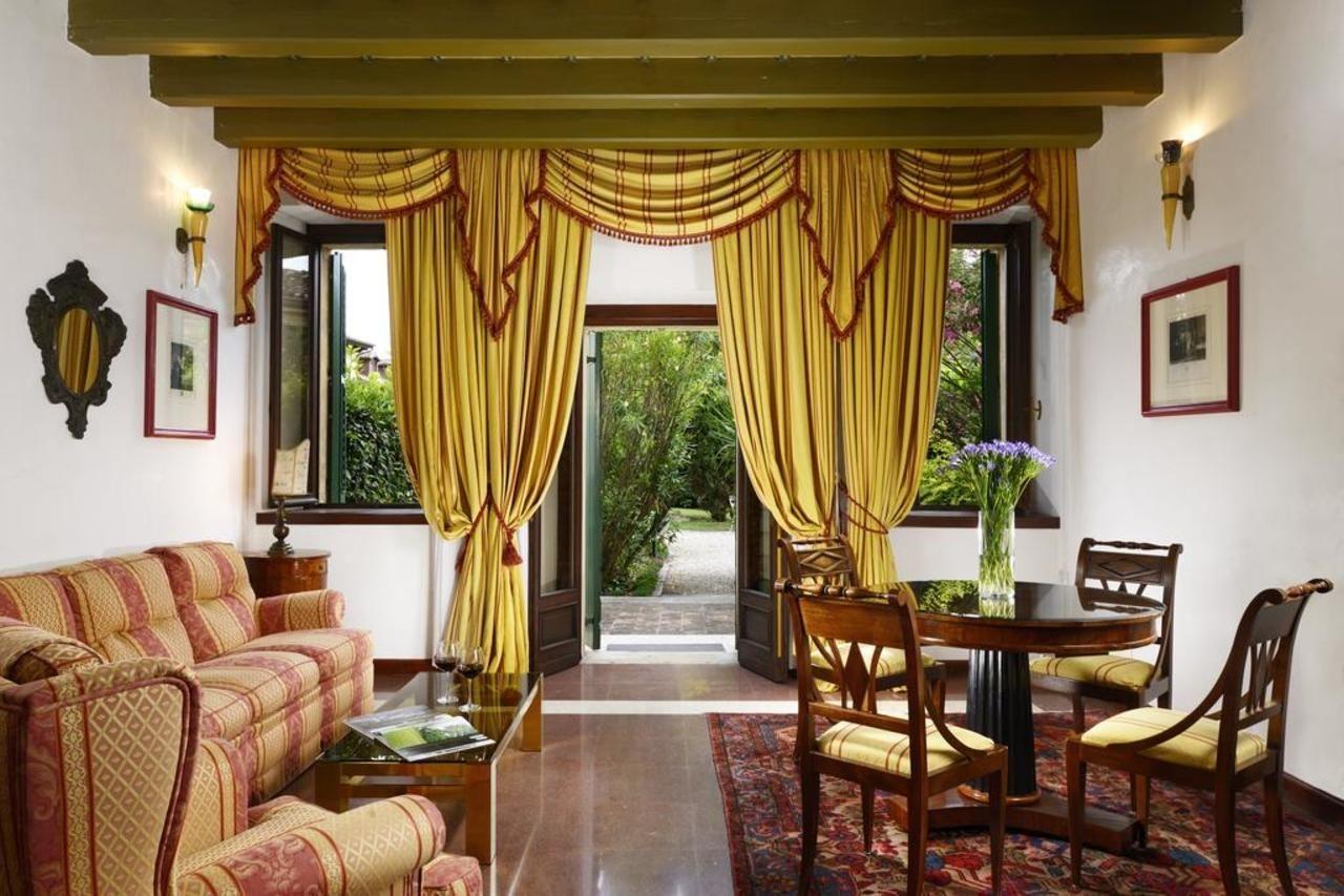 Hotel Villa Del Quar サン・ピエトロ・イン・カリアーノ エクステリア 写真