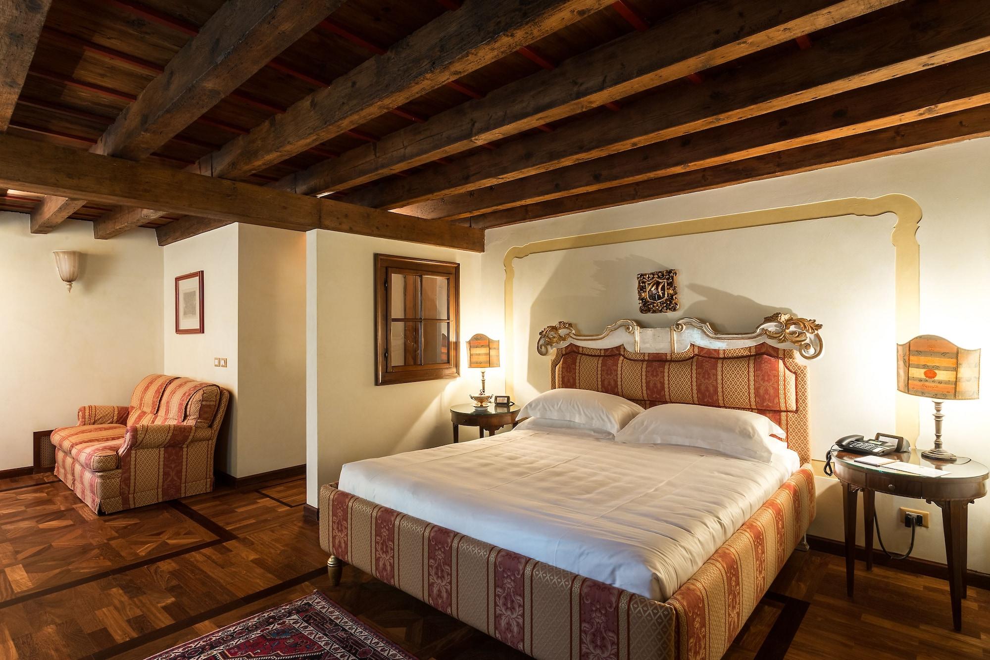 Hotel Villa Del Quar サン・ピエトロ・イン・カリアーノ エクステリア 写真